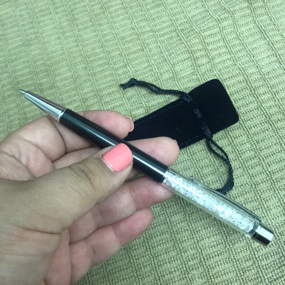 Swarovski pen with crystals!